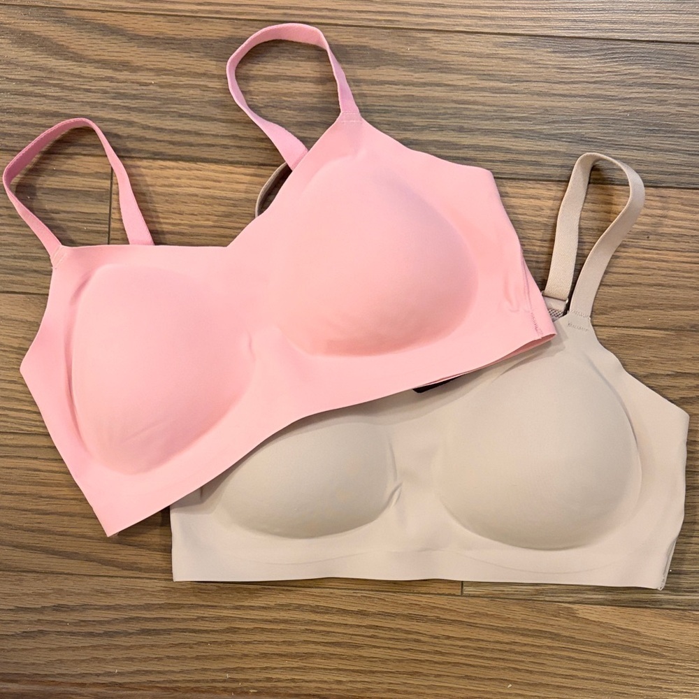 H by Halston NWOT Seamless Wireless Bras (2 pack) in Pink and Beige size medium - Picture 3 of 7